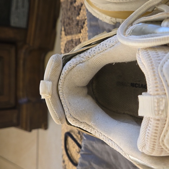 Beautiful and comfortable - Picture 10 of 13